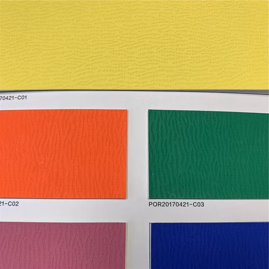 Goffratura di pelle PU in microfibra da 1,2 mm ~ 2,0 mm per mobili, divani, seggiolini auto, decorazioni, ecc. Pelle a sfera